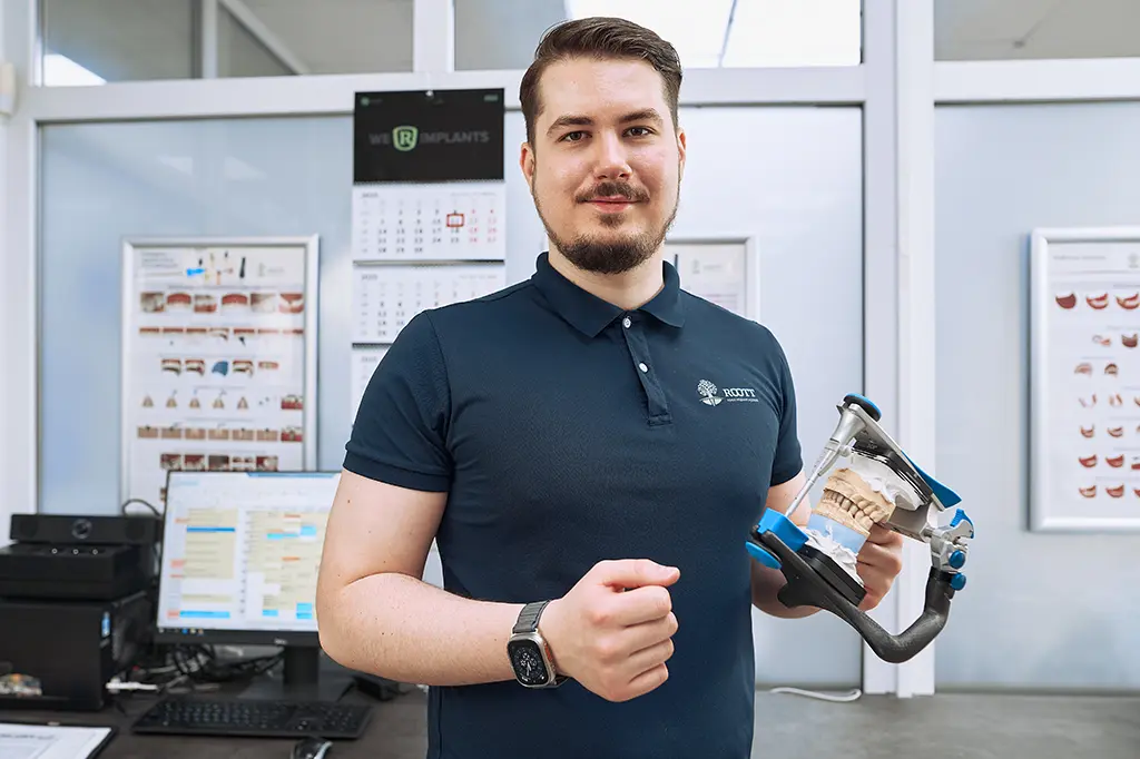 О циркониевых коронках на импланте